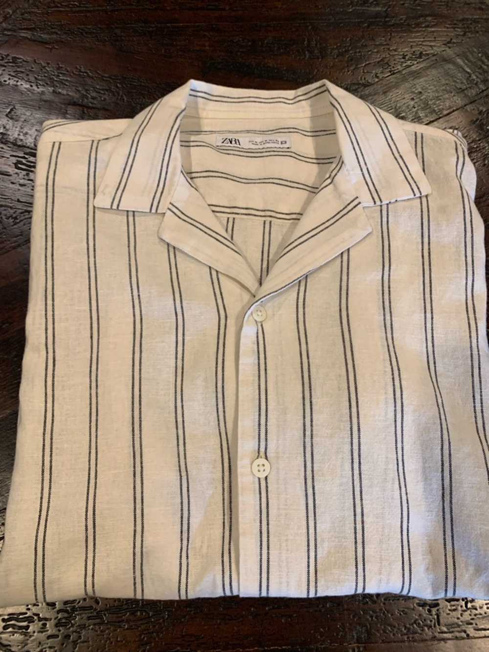 Zara Men’s Cream Short-Sleeve Button-Down Shirt with Black Stripes